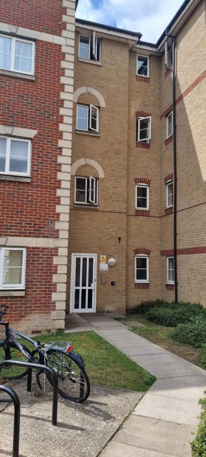 Very Nice Two Bedroom Apartment In London Exterior photo