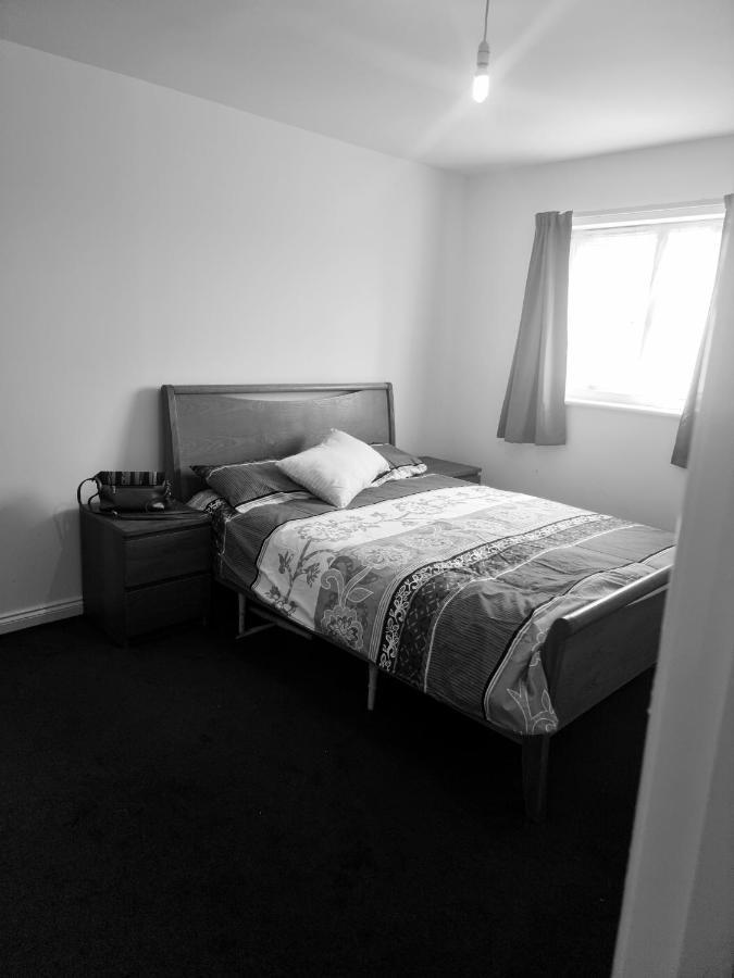 Very Nice Two Bedroom Apartment In London Exterior photo